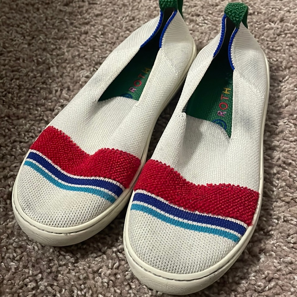 Kids Rothy’s size 3
